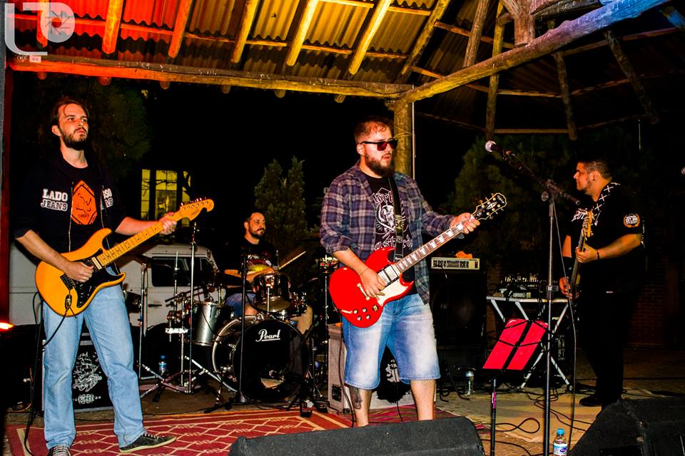 Show ao vivo na Praça Central durante o ItiraRock 2018