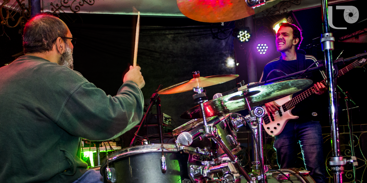 Show ao vivo na Praça Central durante o ItiraRock 2019